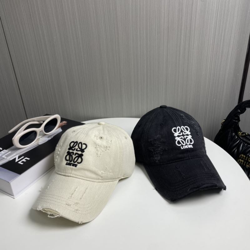 Loewe Caps